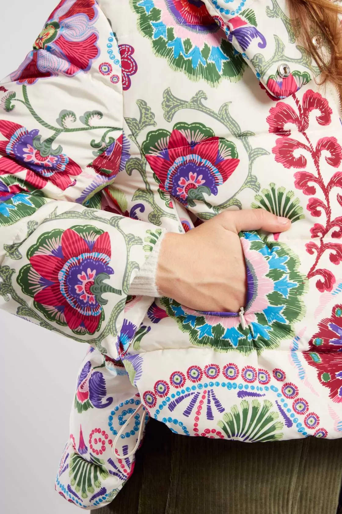 doudoune__capuche_motif_floral_eduarda_8.webp Maison Derhy Les Manteaux, Vestes & Doudounes-Doudoune à capuche motif floral EDUARDA