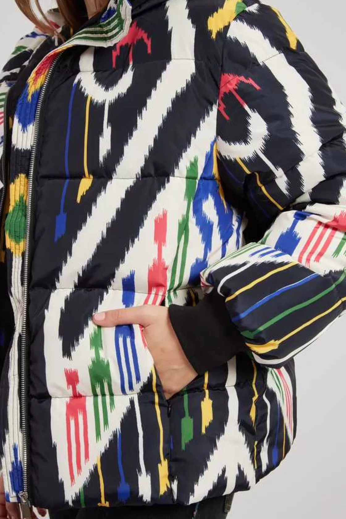 doudoune__capuche_motif_graphique_edith_5.webp Maison Derhy Les Manteaux, Vestes & Doudounes-Doudoune à capuche motif graphique EDITH Noir