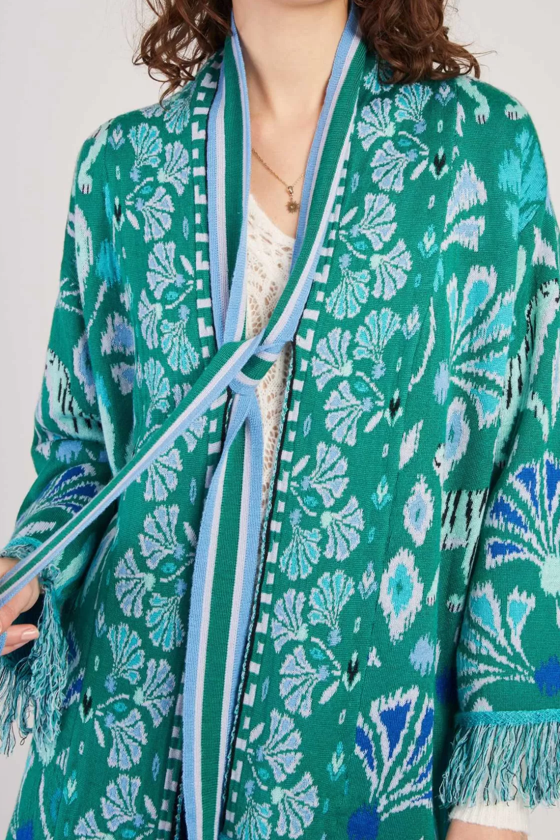 gilet_long__franges_darwin_11.webp Maison Derhy La Maille | Les Gilets, Cardigans & Pulls-Gilet long à franges DARWIN