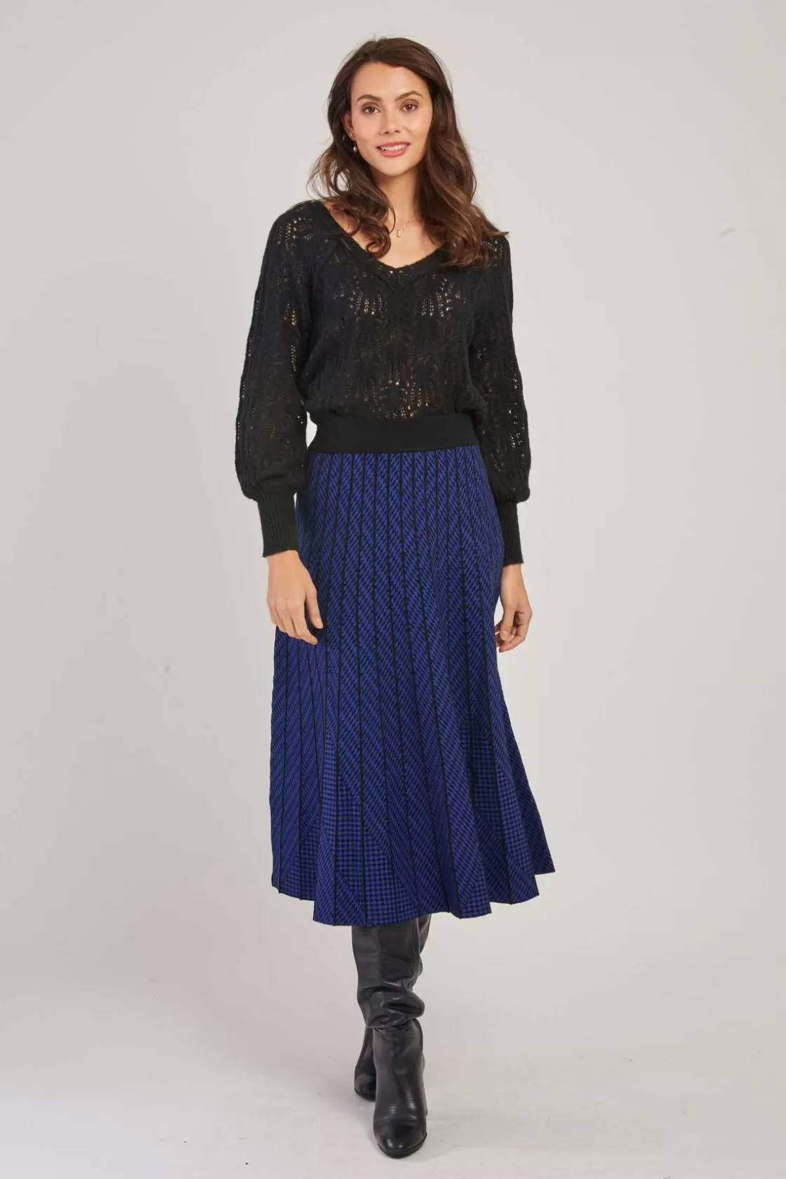 jupe_milong_plisse_en_maille_raye_galante_6.webp Maison Derhy La Maille | Les Jupes & Pantalons-Jupe mi-long plissée en maille rayée GALANTE