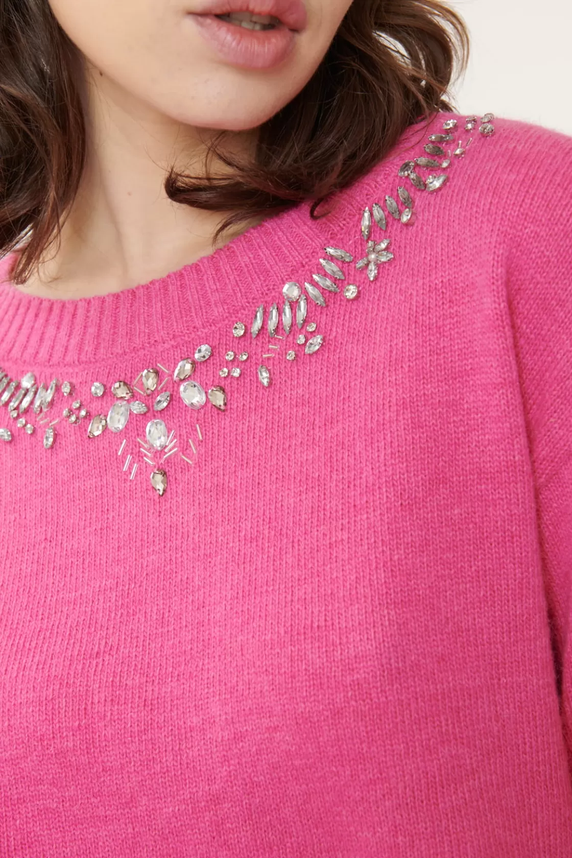 pull_brod_col_rond_jonas_2.webp Maison Derhy La Maille | Les Gilets, Cardigans & Pulls-Pull Brodé Col Rond JONAS