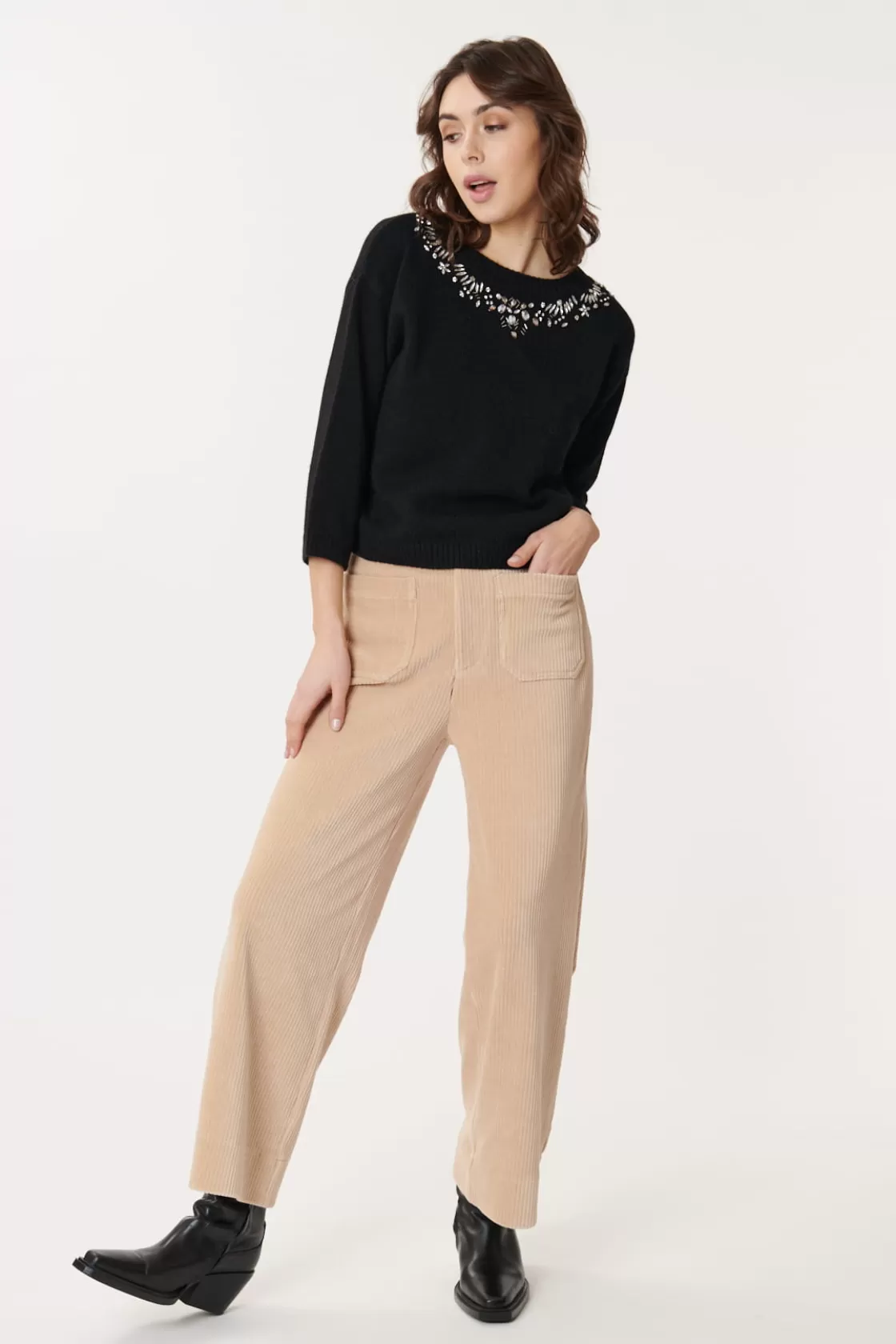 pull_brod_col_rond_jonas_9.webp Maison Derhy La Maille | Les Gilets, Cardigans & Pulls-Pull Brodé Col Rond JONAS