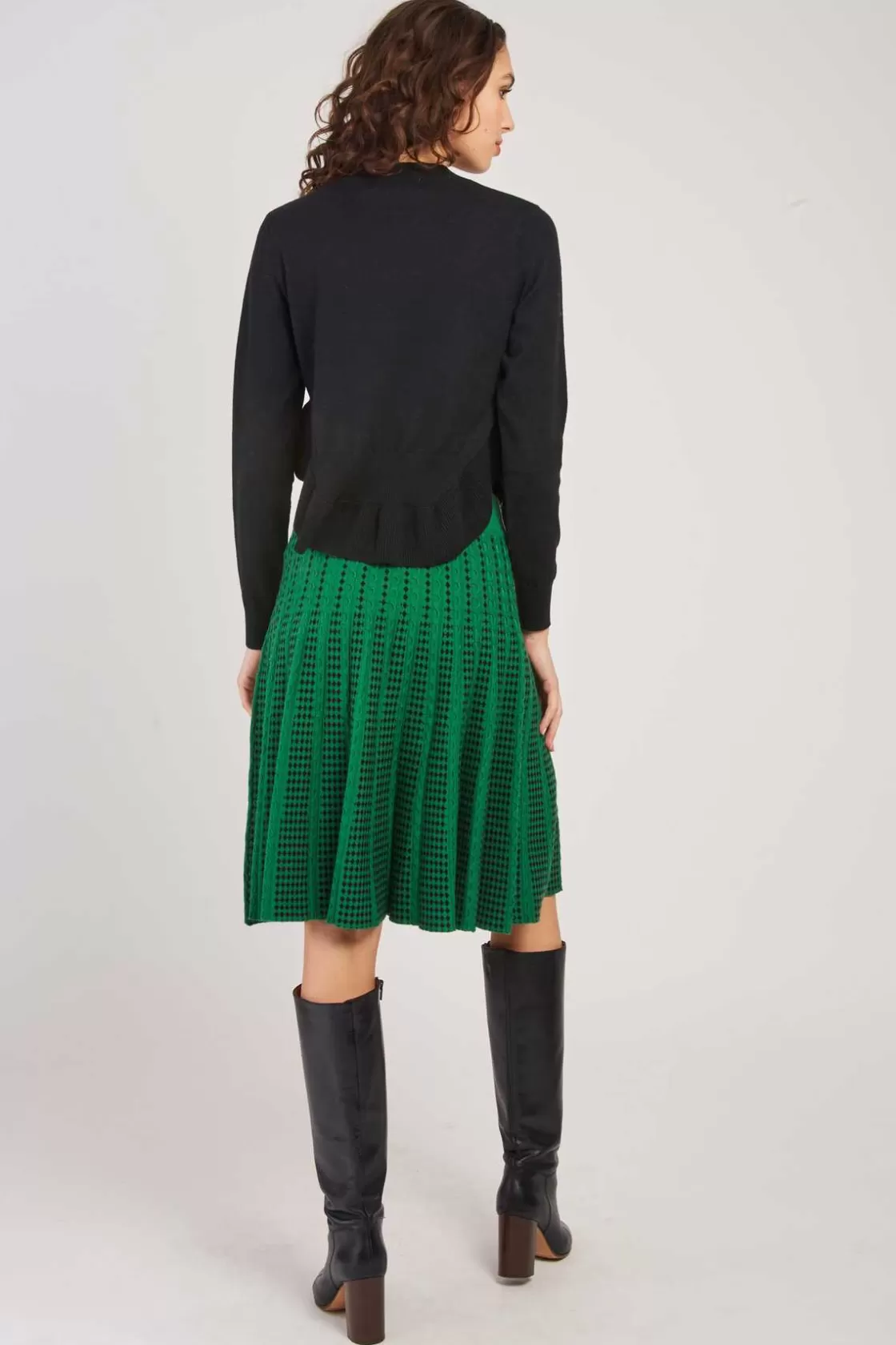 pull_uni_en_maille_asymtrique_carline_10.webp Maison Derhy La Maille | Les Gilets, Cardigans & Pulls-Pull uni en maille asymétrique CARLINE