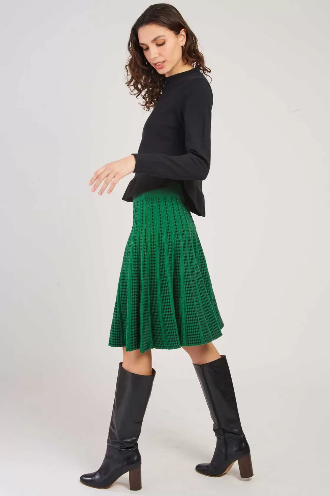 pull_uni_en_maille_asymtrique_carline_8.webp Maison Derhy La Maille | Les Gilets, Cardigans & Pulls-Pull uni en maille asymétrique CARLINE