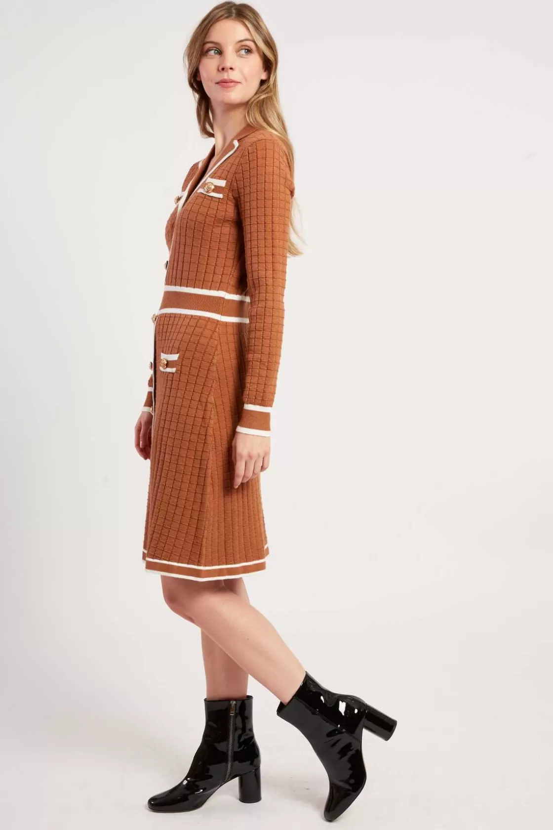 robe_courte_en_maille_avec_manches_longues_jade_11.webp Maison Derhy La Maille | Robes Courtes-Robe courte en maille avec manches longues JADE