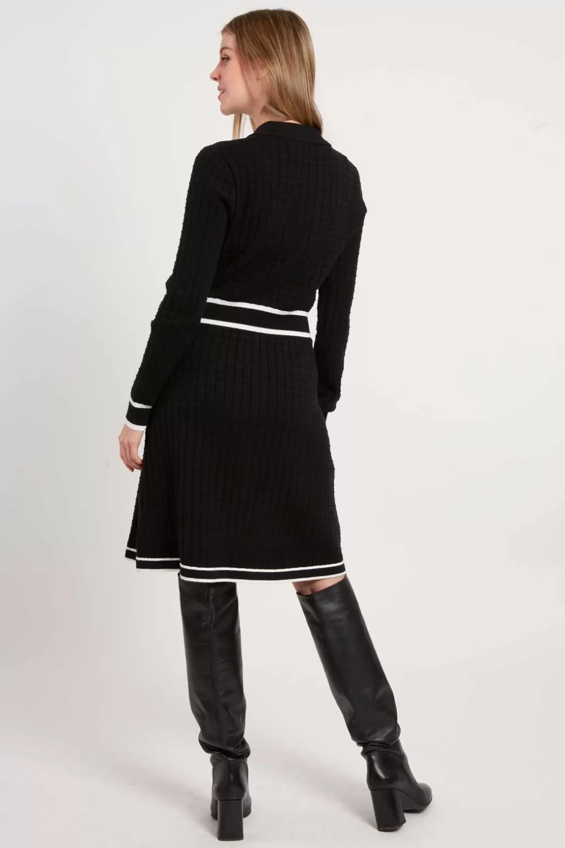 robe_courte_en_maille_avec_manches_longues_jade_4.webp Maison Derhy La Maille | Robes Courtes-Robe courte en maille avec manches longues JADE