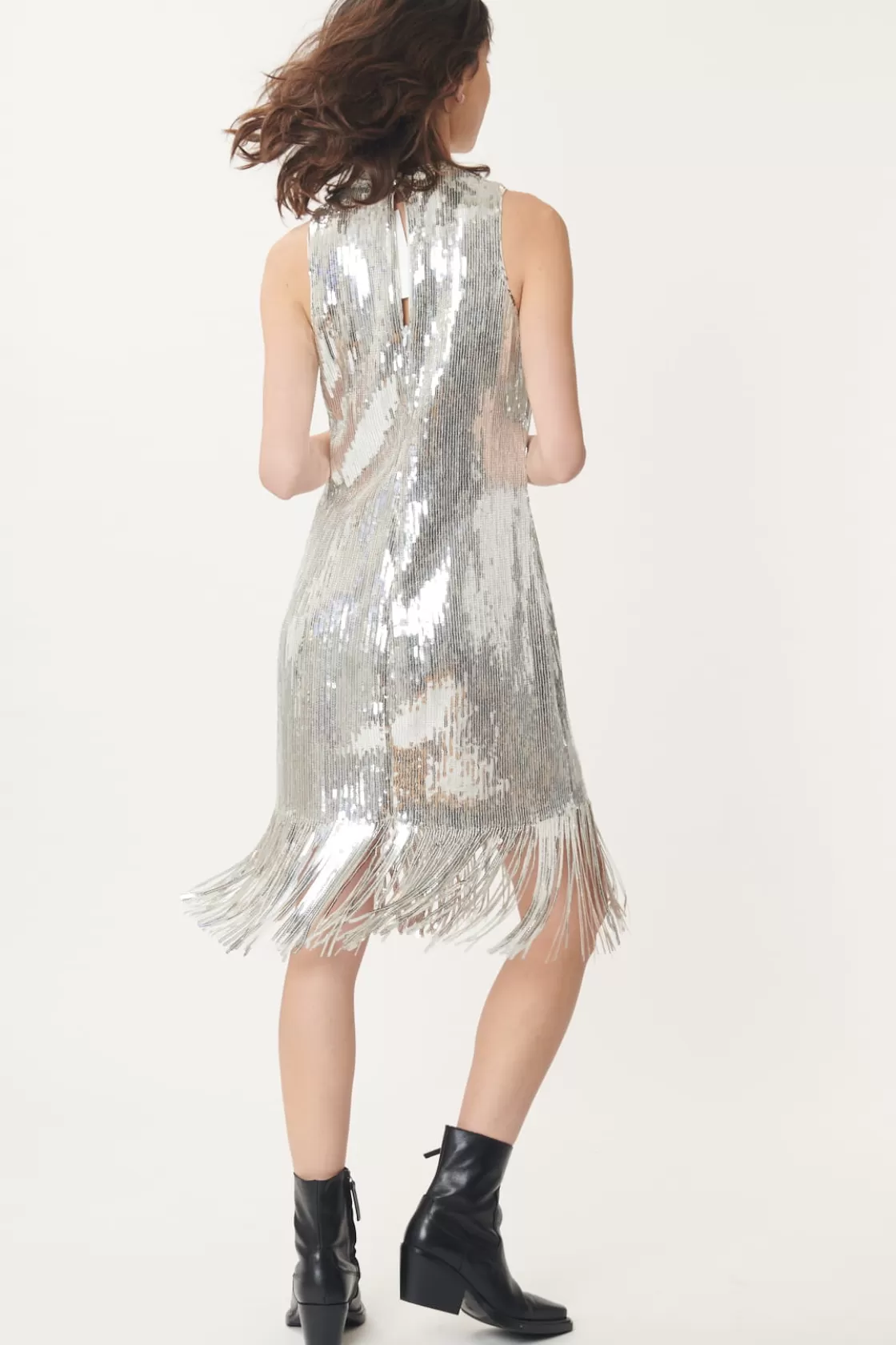 robe_de_ftes__paillettes_dalila_2.webp Maison Derhy Robes Courtes-Robe de fêtes à paillettes DALILA