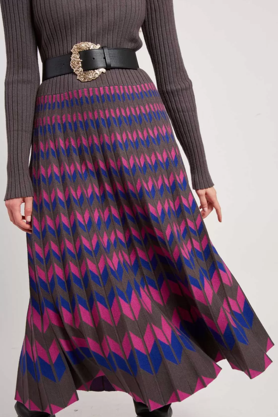 robe_milongue_manches_longues_en_maille_jazz_8.webp Maison Derhy La Maille | Robes Longues-Robe mi-longue manches longues en maille JAZZ