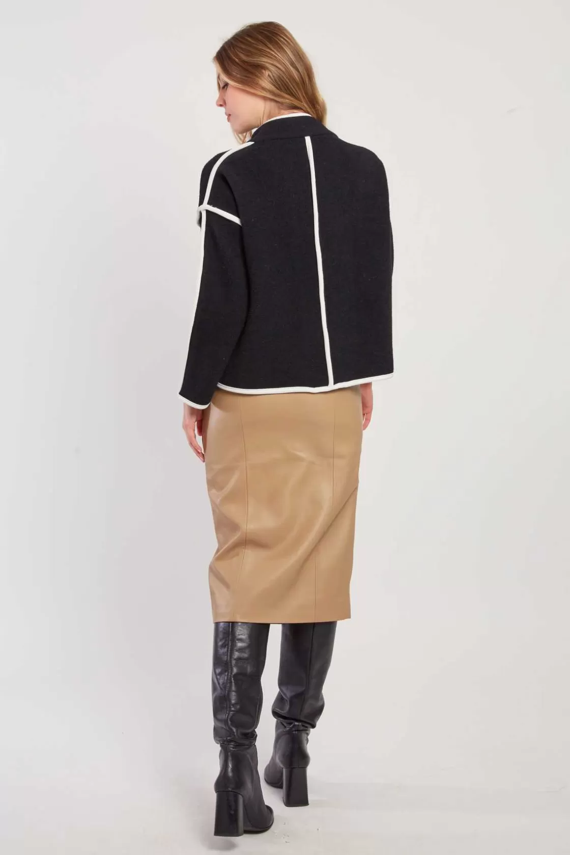 veste_courte_col_montant_laeticia_4.webp Maison Derhy Les Manteaux, Vestes & Doudounes-Veste courte col montant LAETICIA Noir